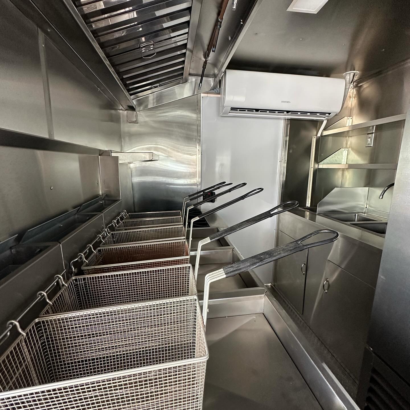 HIBACHI FOOD TRUCK - Image 6